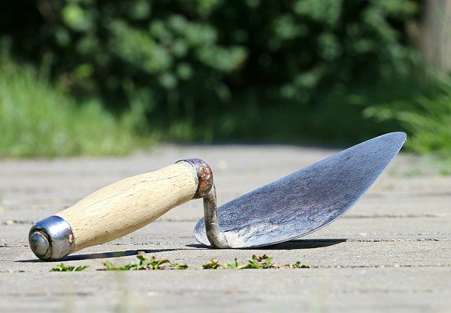 Ferramentas e materiais básicos de um trabalho