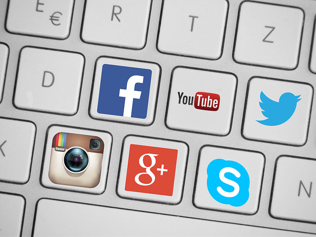 Redes sociais 