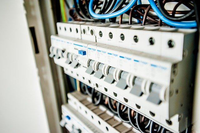 Atividades de Manutenção e Inspeção na Geração, Transmissão e Distribuição