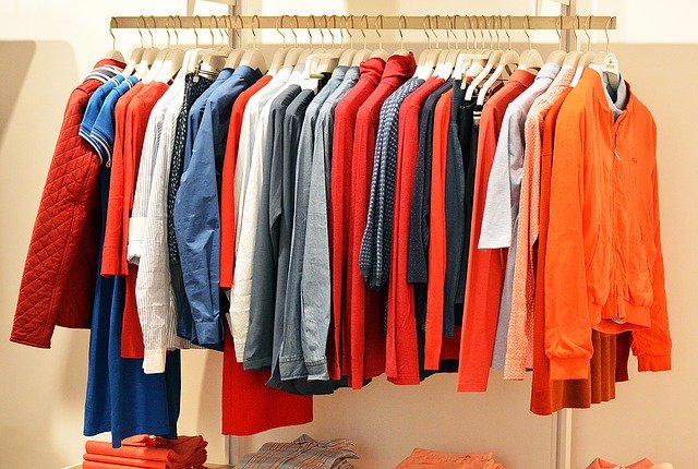 Tendências para os looks multicoloridos