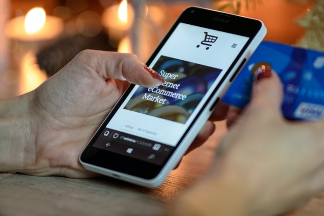 O que vender na internet? 10 ideias para começar em 2022