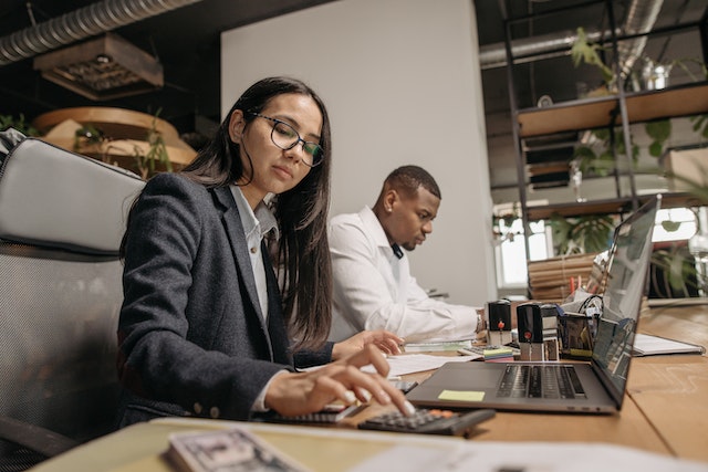 Formação para a carreira veja os tipos de aprendizado upskilling e reskilling