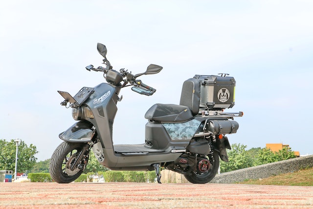 Onde é proibido circular com moto elétrica?